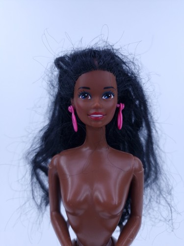 Benetton christie doll - benetton,