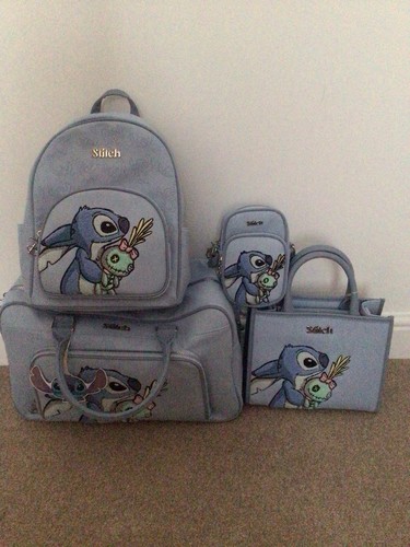 Disney stitch and scrump - stitch,