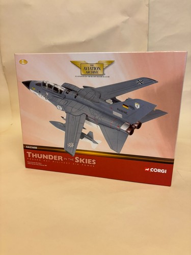 Corgi aa33608 panavia tornado - corgi,