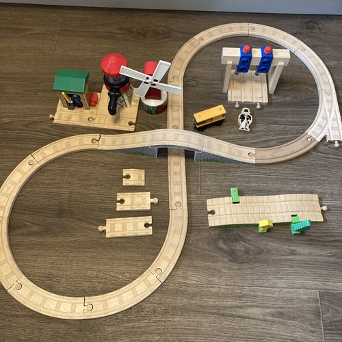 Thomas the tank engine - thomas,