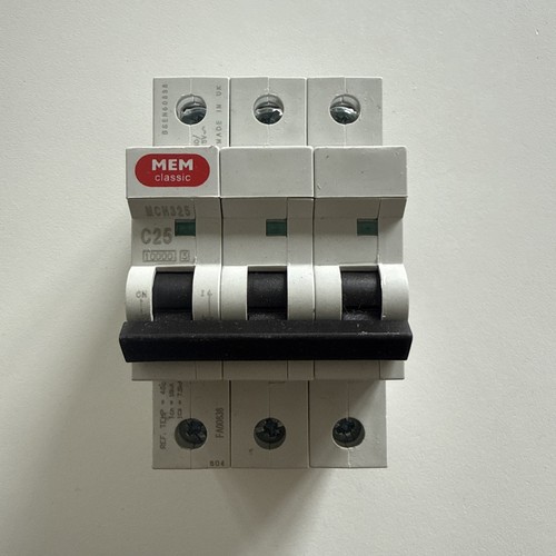Mem mcb amp triple pole - mem,