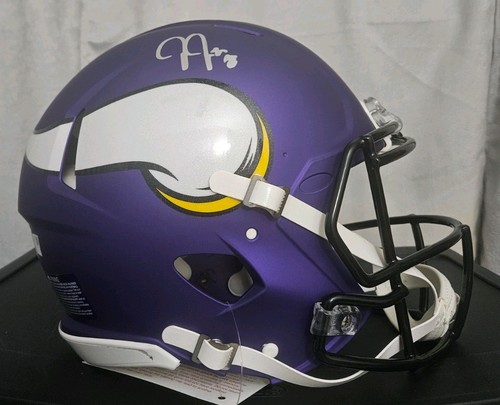 Justin jefferson signed - justin,