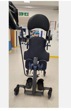 EasyStand Evolv Large Standing