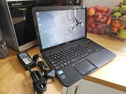 Toshiba satellite c855 - toshiba,