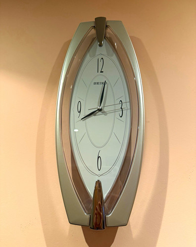Seiko silver oval analogue - seiko,