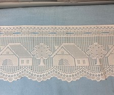 Vtg Lace Valance Houses &