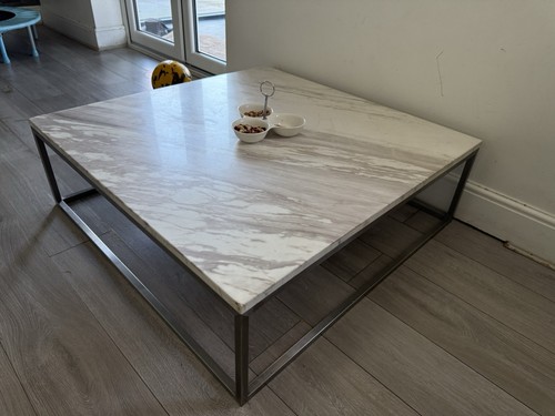White marble coffee table - white,