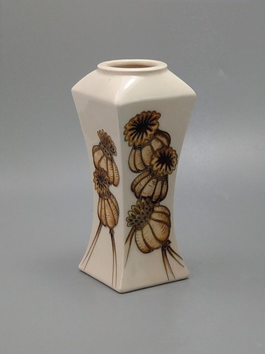 Moorcroft pottery vase poppy - moorcroft,