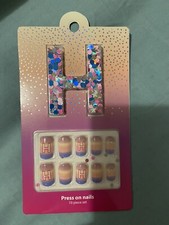 Alphabet press nails 10 - alphabet,