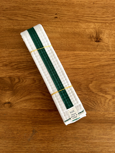White belt with - white, stripe