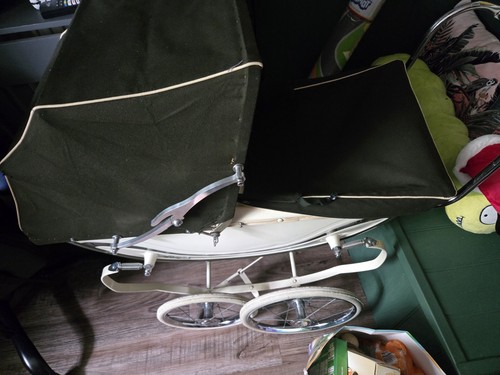 Royale dolls pram vintage - royale,