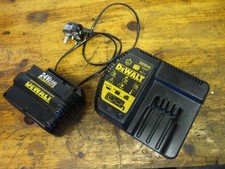 Dewalt battery and - , charger