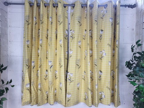 Next yellow floral check - next,