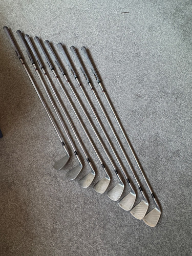 Wilson 1200 set irons - 1200, of