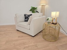 Richmond Loveseat - Fabric -