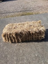 Conventional small hay bales - conventional,