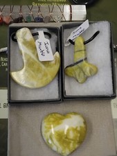 Iona Marble-Heart-Pendant-