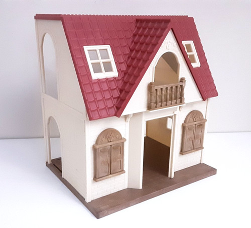 Sylvanian famalies red roof - famalies,