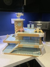 Little Dutch Wooden Car Garage