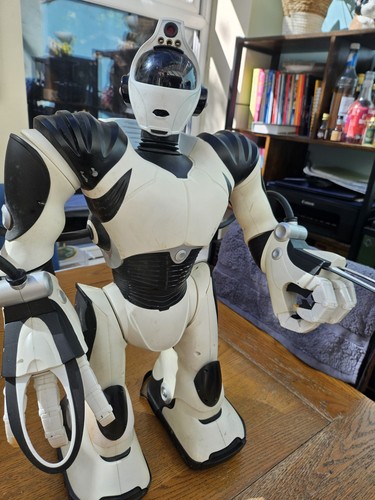 Wowwee robosapien no - ,