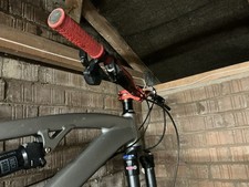 Mountain bike full - mountain,