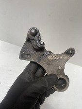 Honda cbr 929 fire blade 2000 rear caliper mount 