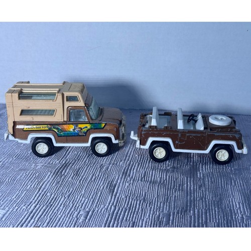 Vintage tootsietoy land rover - tootsietoy,