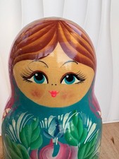 Wooden Russian Nesting Dolls