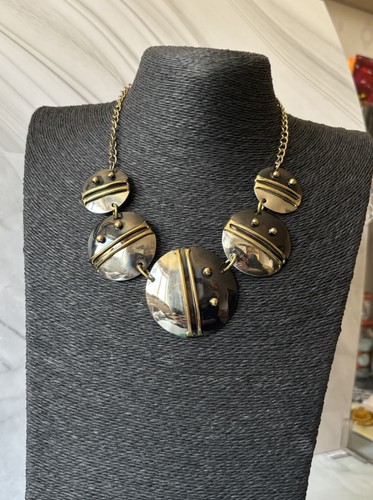 Circle artisan metal necklace - artisan,