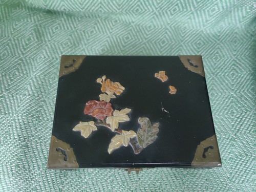 Vintage chinese black lacquer - vintage,