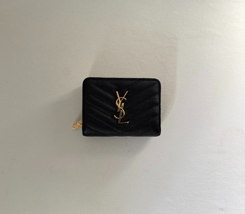 Saint laurent ysl - saint,