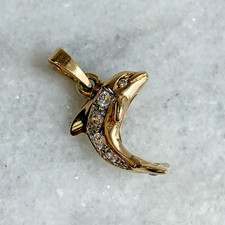 9 ct Gold Dolphin Pendant with