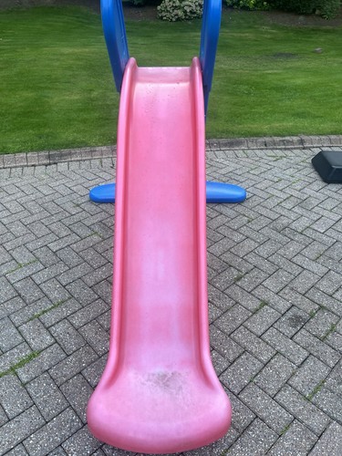 Little tikes garden - tikes, slide
