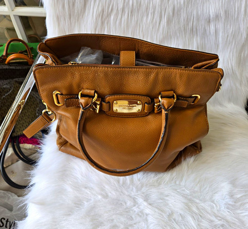 Michael kors brown pebbled - michael,