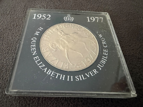 Queen elizabeth ii silver - queen,