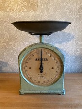 Vintage Kitchen Scales