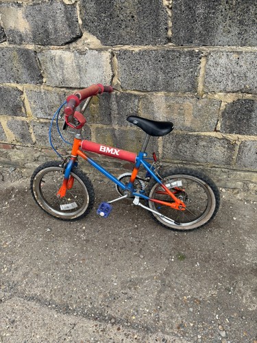 Old school bmx freestyler - school,