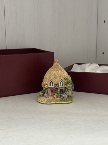 Lilliput lane lily the - lilliput,