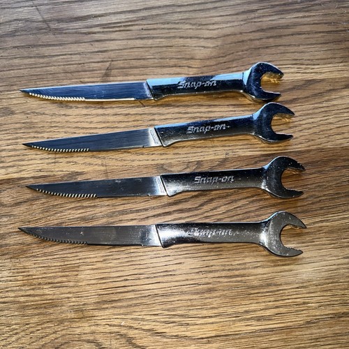 Snap steak knives - on,