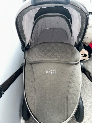 Egg hunter green complete pram - complete,