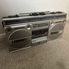 Philips D8134 Portable Boombox Ghetto Blaster Tape/Radio Untested / No Plug