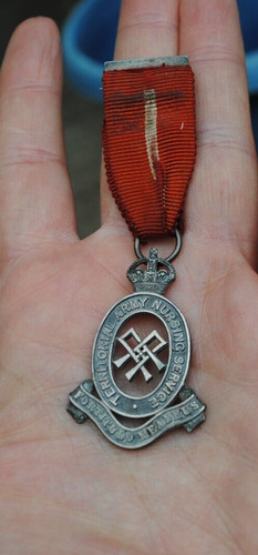 Ww2 tans silver nurse - tans,