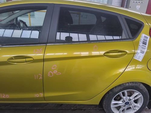 Rear door left - rear,