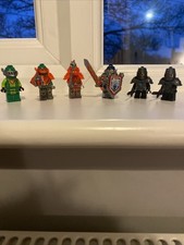 Lego Nexo Knights minifigure bundle (nex078, nex115, nex119, nex010, nex062(x2))