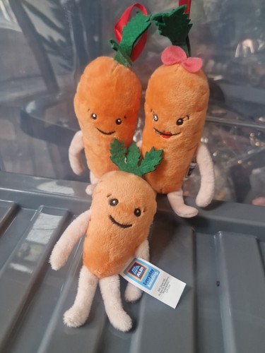 Kevin the carrot and family - carrot,
