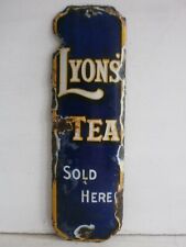 enamel lyons sign finger plate