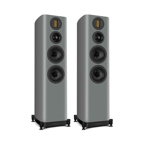 Nearly new wharfedale evo - new,