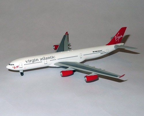 Dragon wings 400 scale die - 1:400,