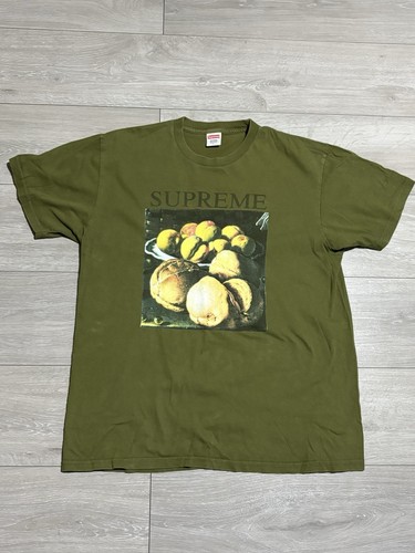 Supreme still life - tee, olive