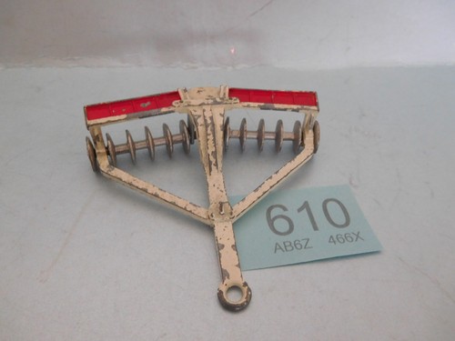 Dinky toys 322 disc harrow - 322,